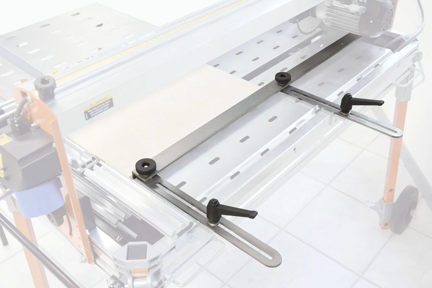 Seitlicher Fliesenhalter für PRIME 120